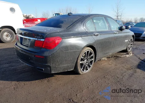 2011 BMW 740I z USA, uszkodzony, nr VIN WBAKA4C51BC392327
